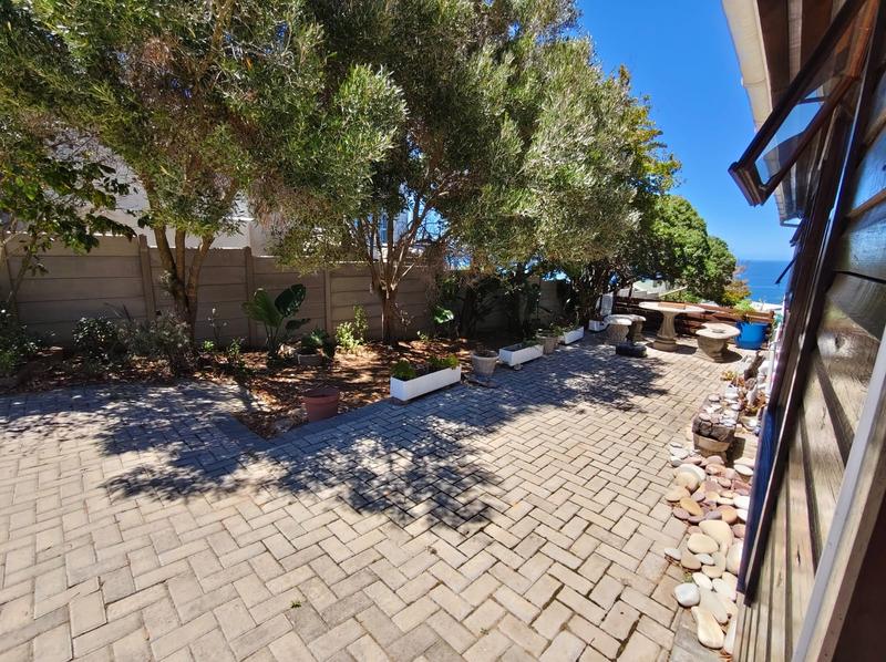 3 Bedroom Property for Sale in Dana Bay Western Cape
